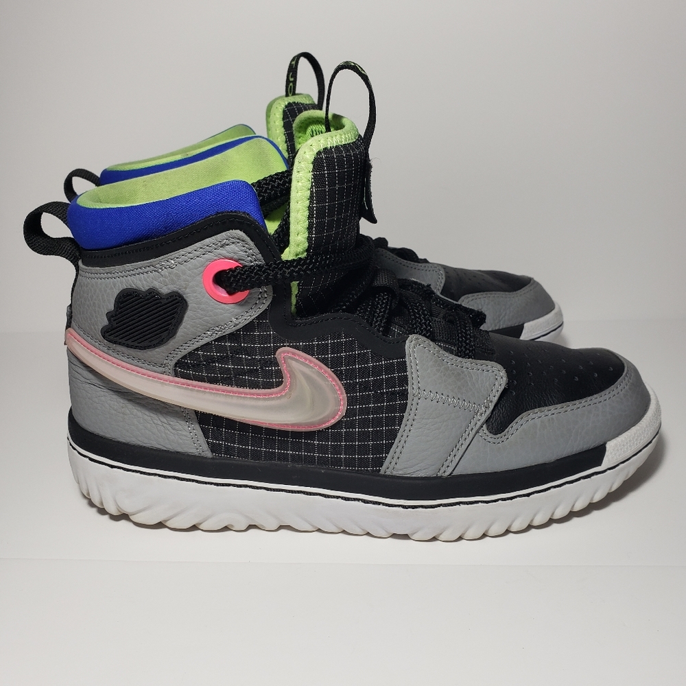NIKE Air Jordan 1 High React Men's Basketball Black Ghost Green AR5321 002 Sz 9.